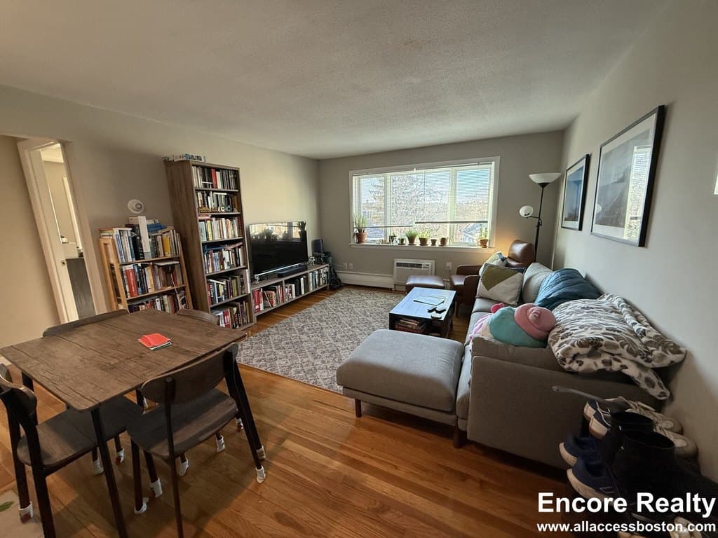 50 Evergreen St Apt 32