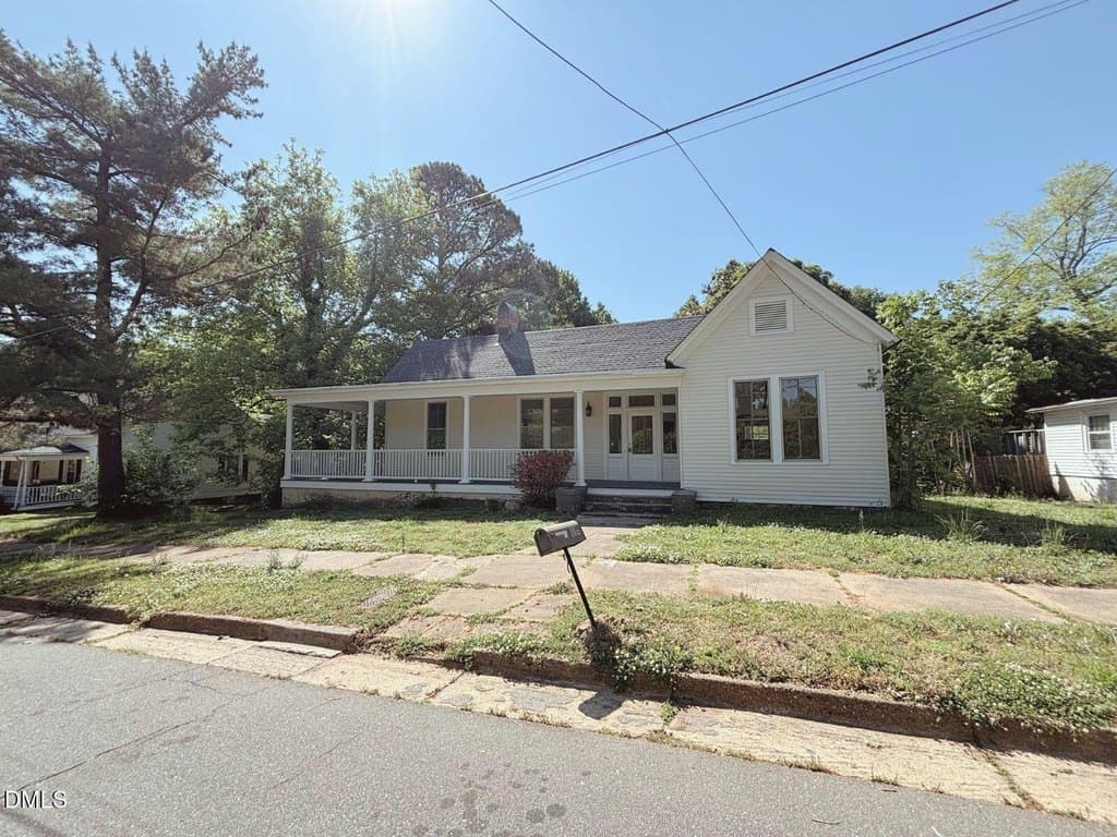 114 Forest Ave