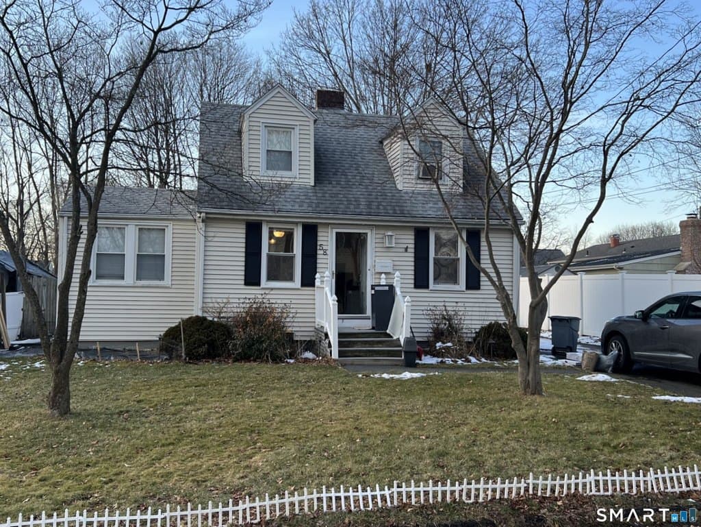 58 Annawon Ave