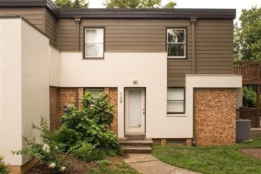 940 Gale Ln Apt 138