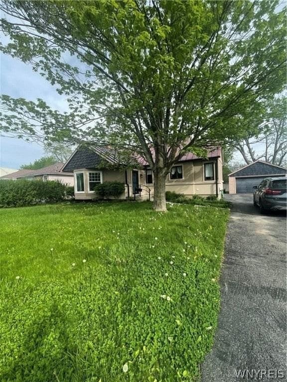 141 Manser Dr