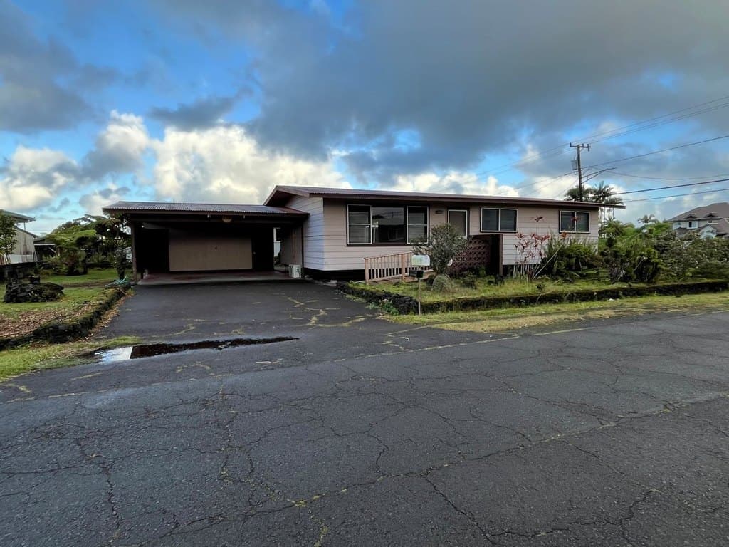 6 Hanohano St