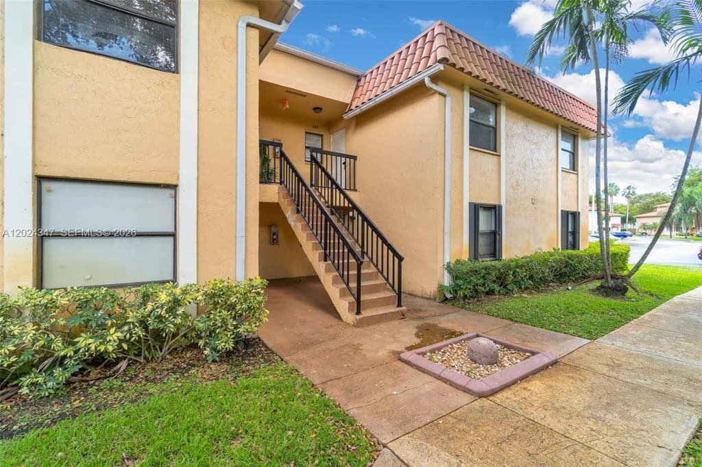 9728 Hammocks Blvd Unit 202-27