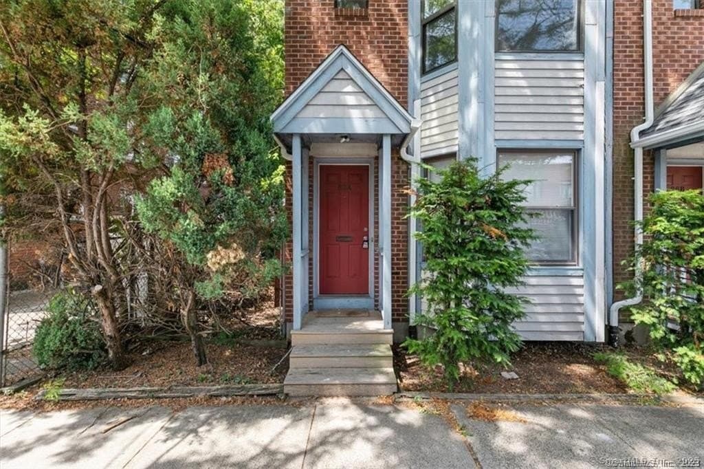 86 Howe St Unit A