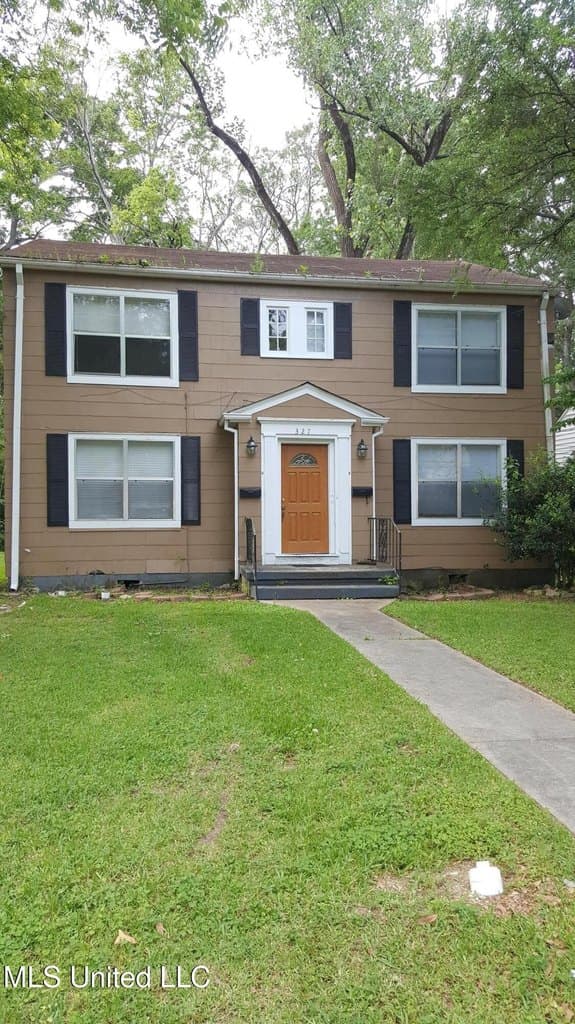 327 Decelle St Lot B