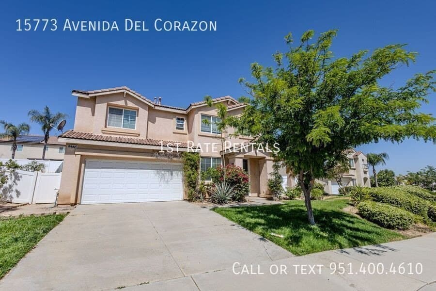15773 Avenida Del Corazon