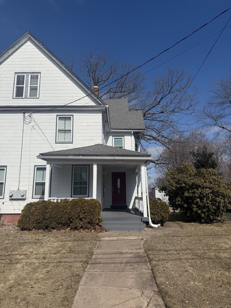 63 Ridge St
