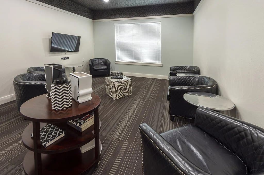Elan Med Center