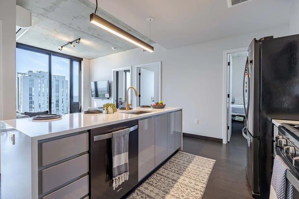 The M Seattle