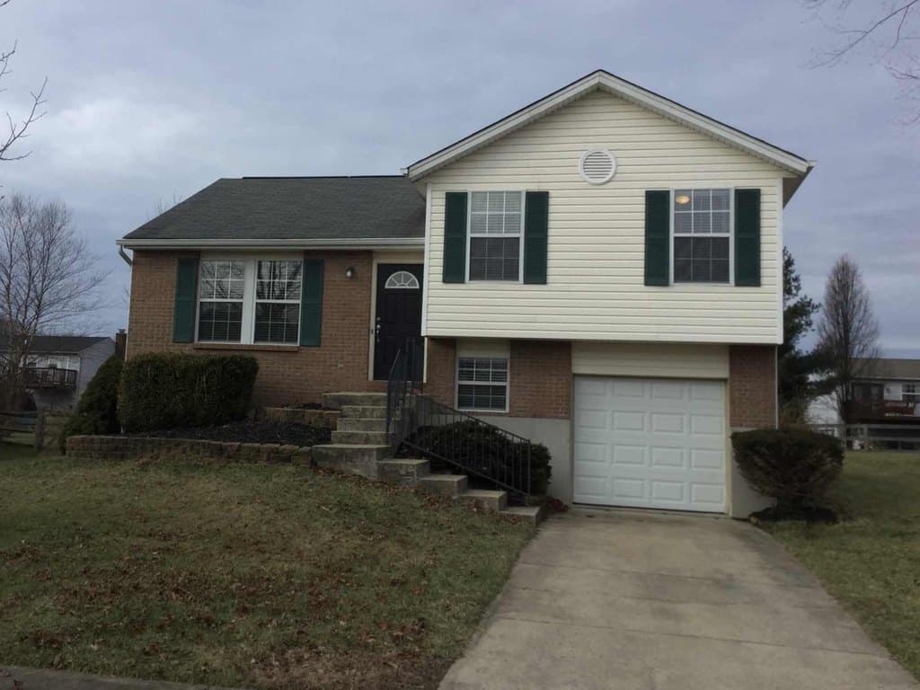 5 Driftwood Ct
