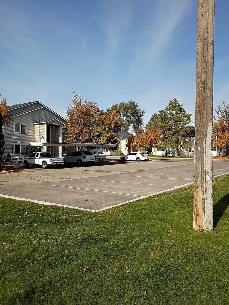Mallard Cove Apartments