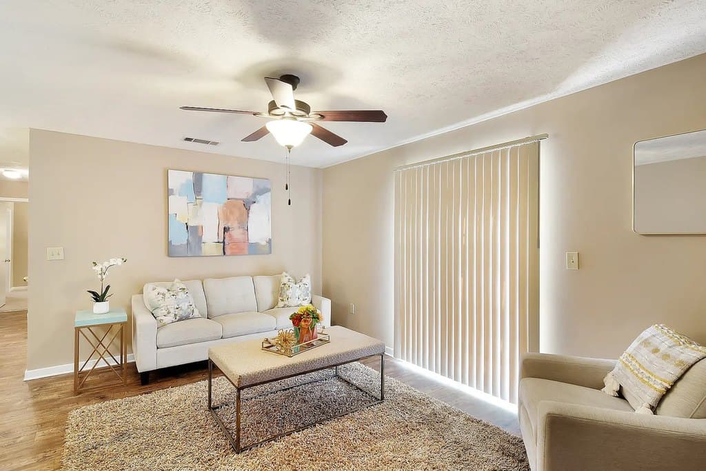Parklane Apartment Homes