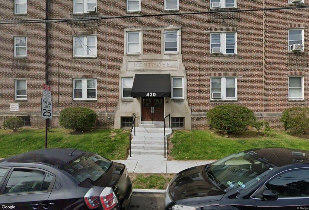 Montrose Apartments