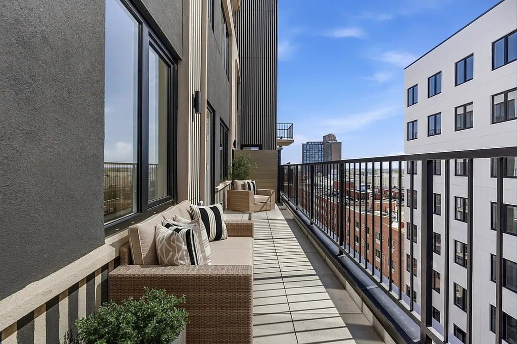 89-25 162nd Street
