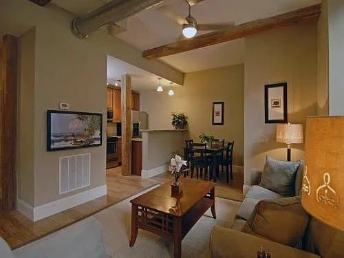 Junction Shop Lofts