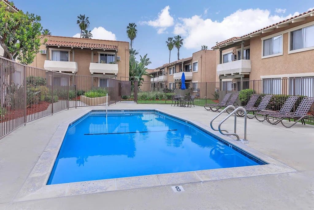 Pampas Lane Apartments