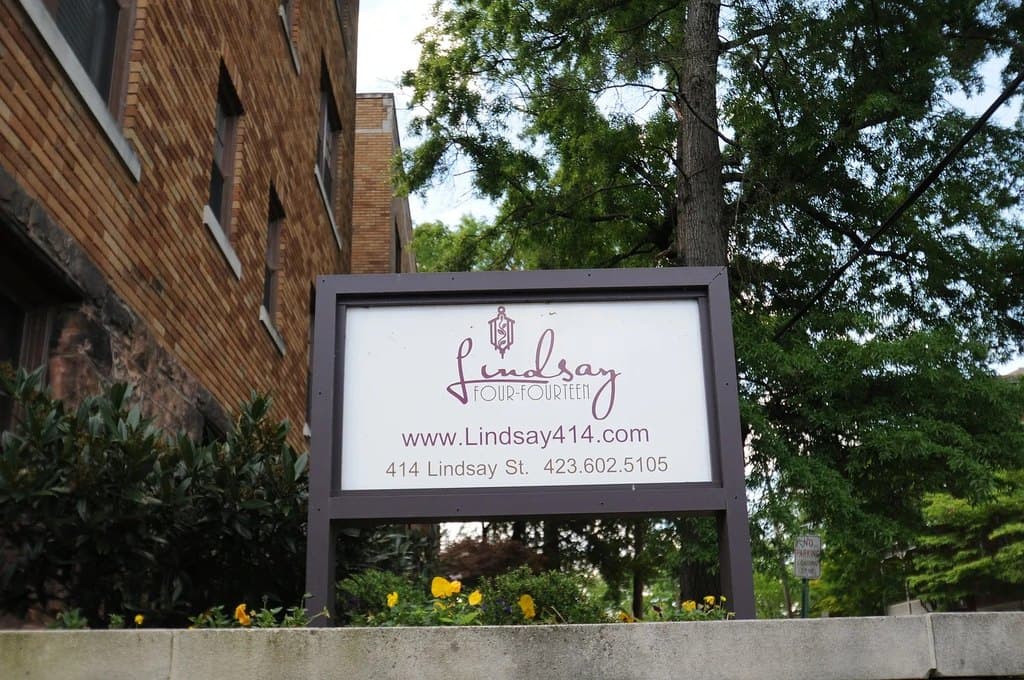 Lindsay 414