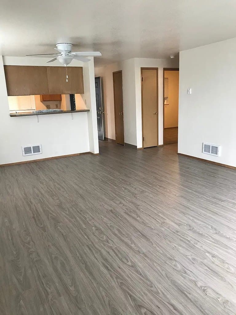 Riverdale Apartments