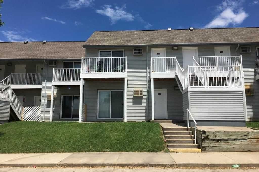 Harrison Apartments