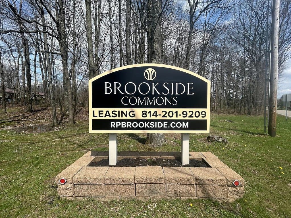 Brookside Commons