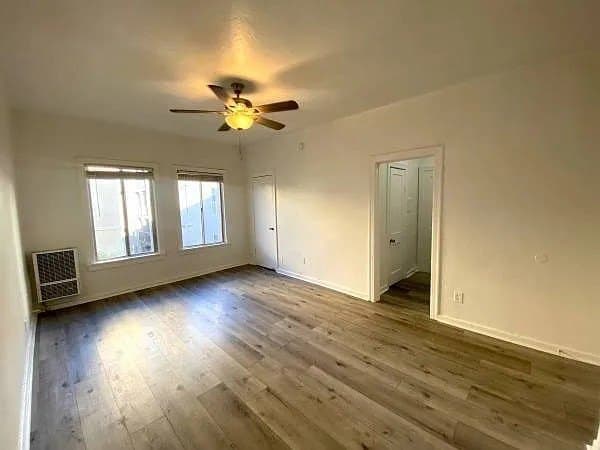 357 S Alvarado St