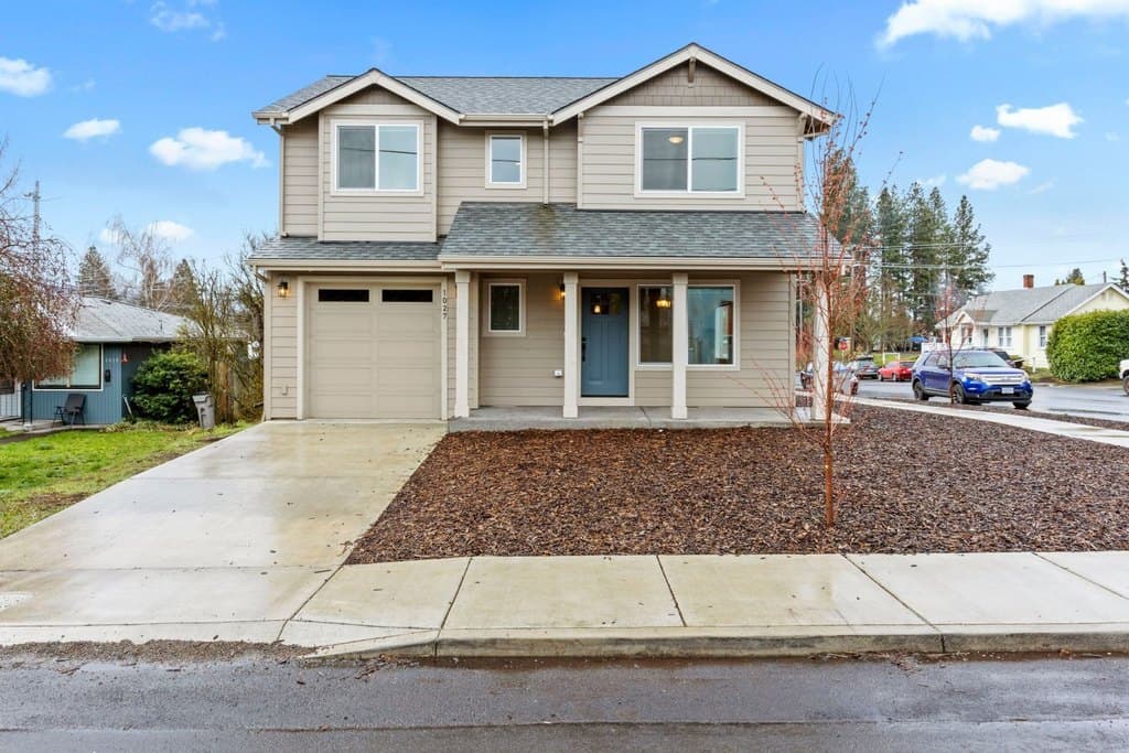 205-17 1027 Wilson - 1401 11th