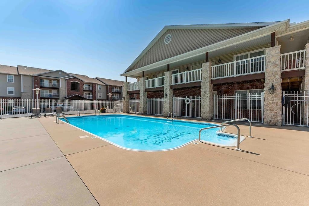 Battlefield Park Apartments