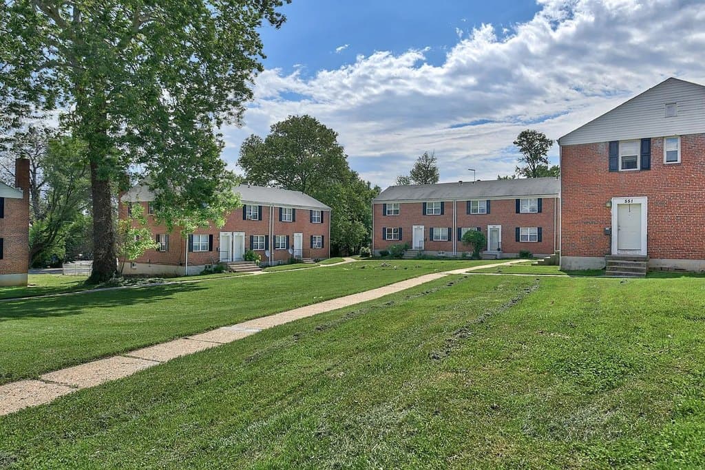 Caral Gardens Apartments and Townhomes