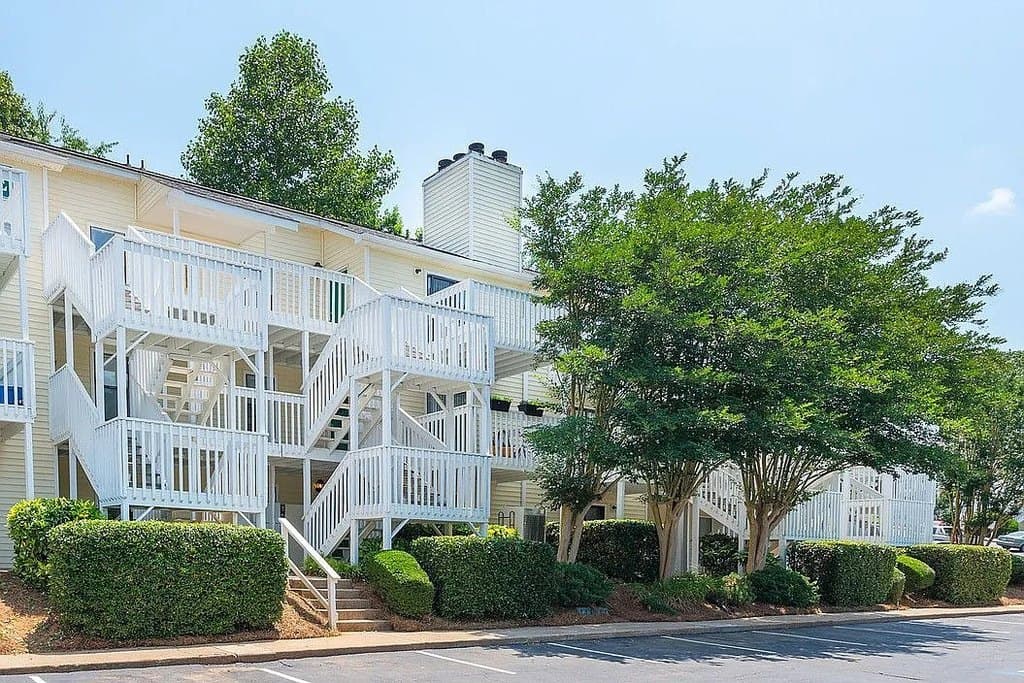 Edgewater on Lanier