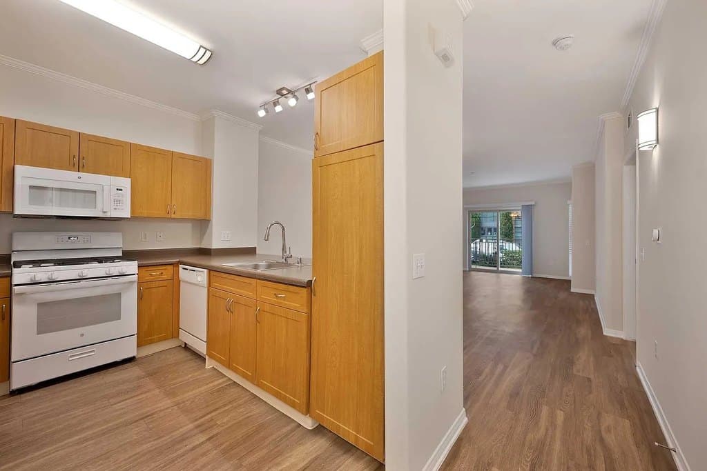 Mission Hills Apartments