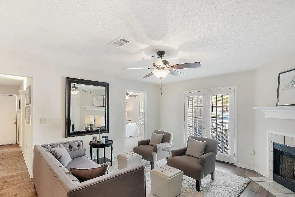 The Reserve at Woodchase