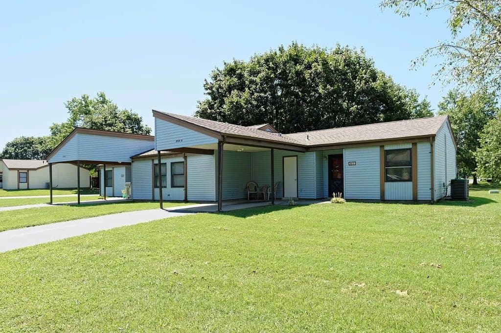 Eagle Meadows Apartments