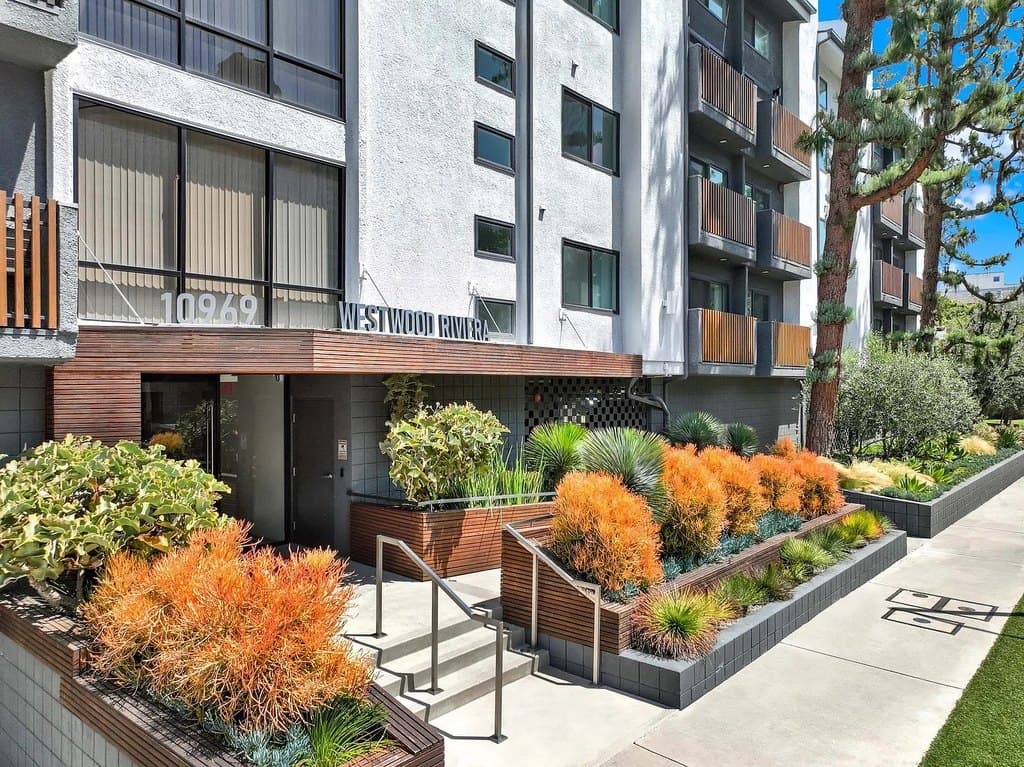 Westwood Riviera Apartments