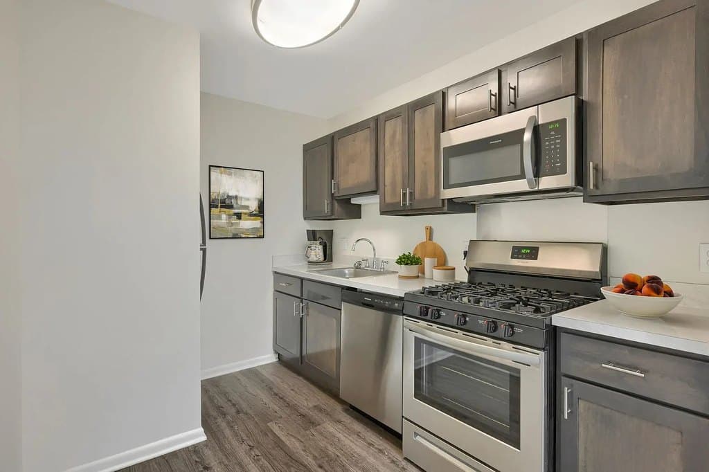 Oakview Estates
