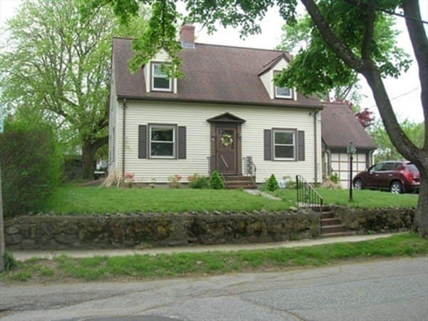81 Farnham St