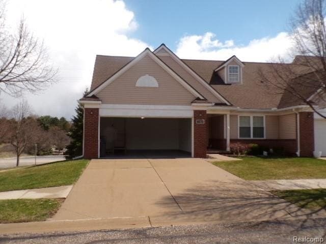 6575 Cortland Ave