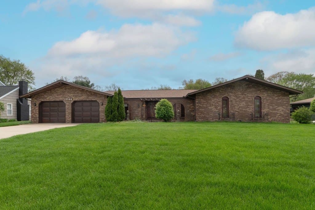 12144 Pennyroyal Ln