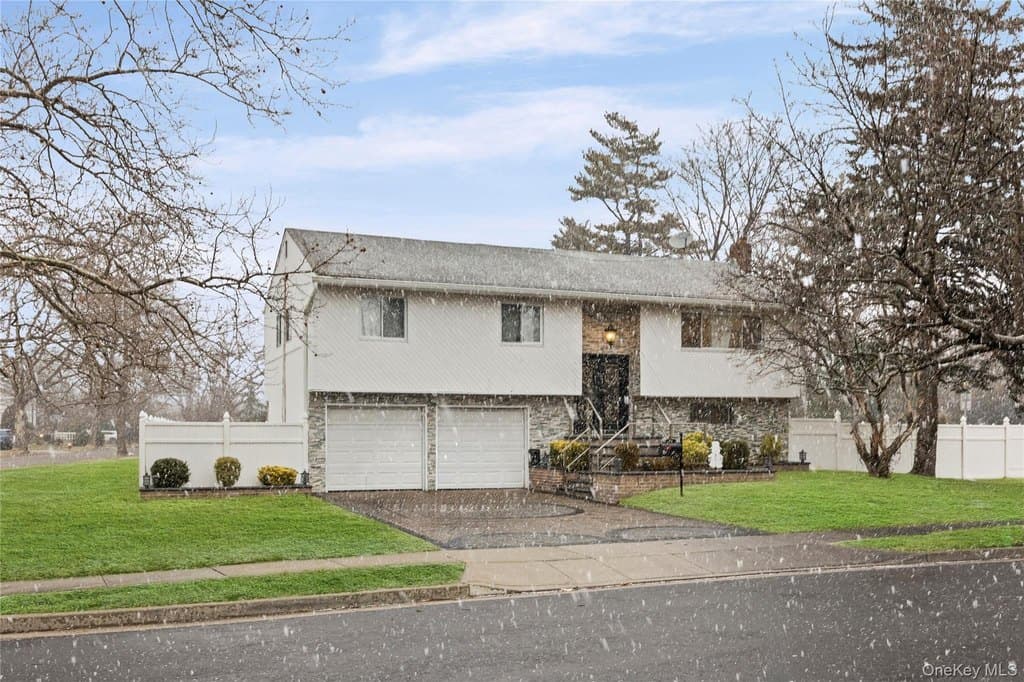 18 South Dr