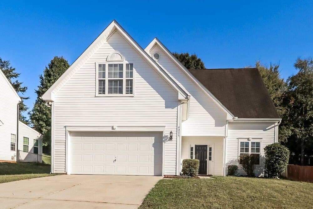 4215 Sebring Ct SW