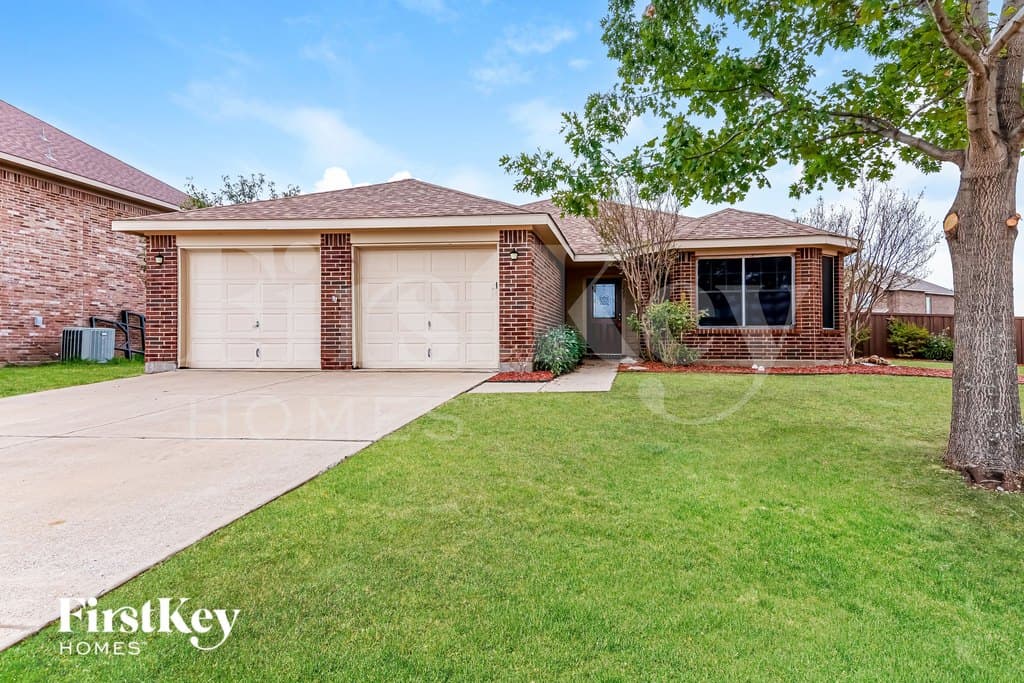 229 Silver Spur Dr