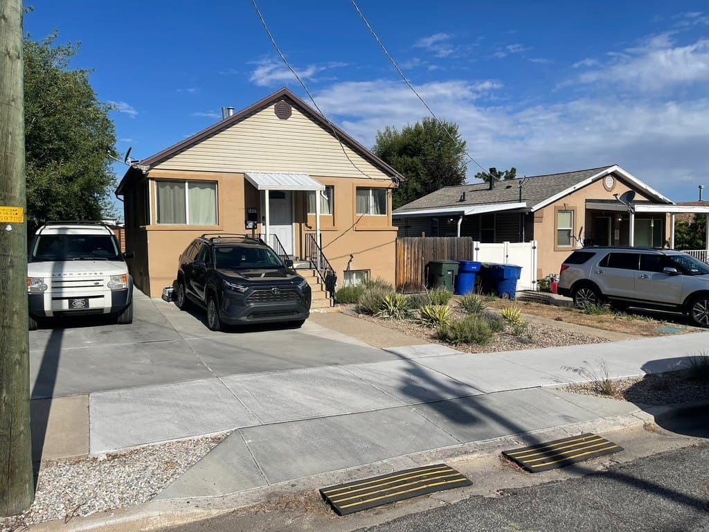3439 Adams Ave