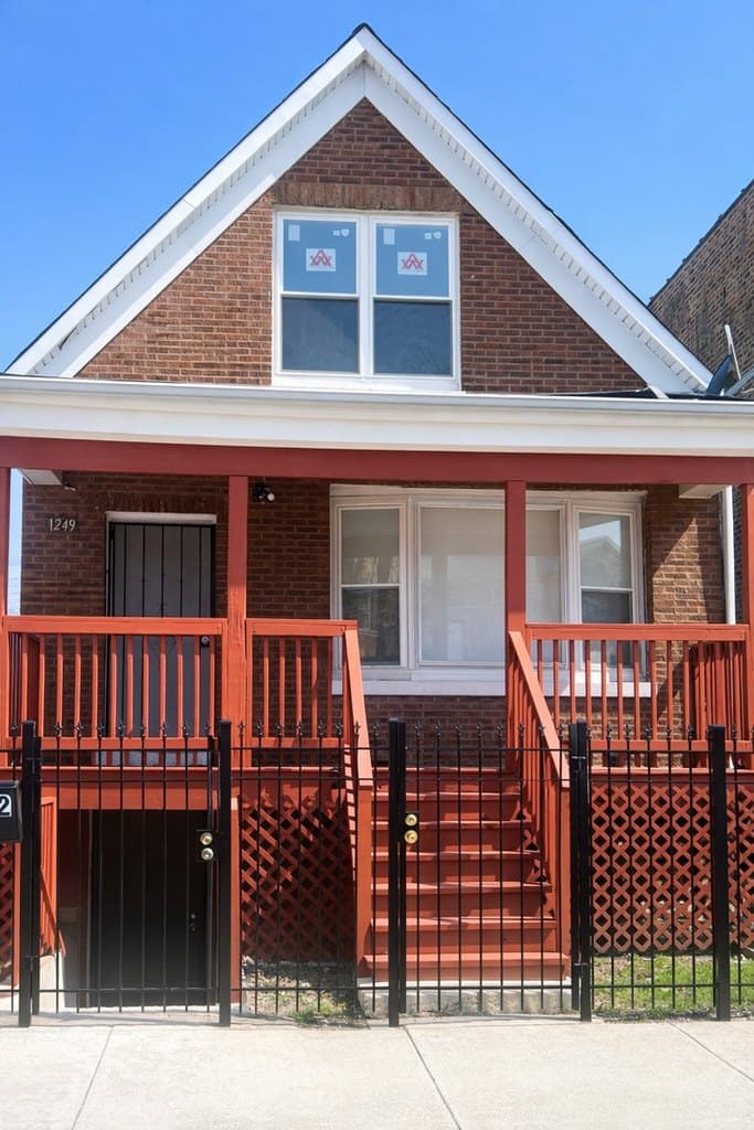 1249 S Kolin Ave Unit 2