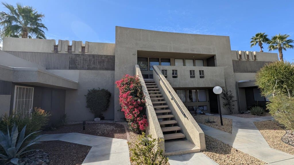 425 Bradshaw Ln Unit 63