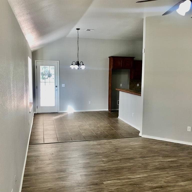 233 Spring Creek Rd