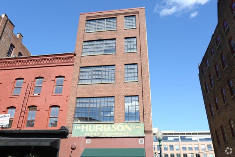 110 Walton St Apt 303