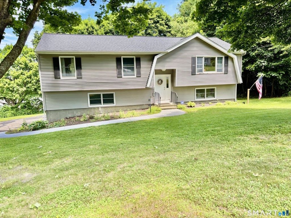 5 Governors Ln