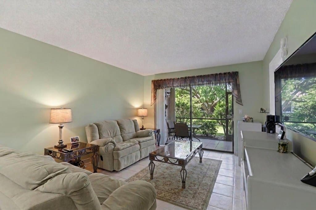 3325 Jaywood Ter Unit 1090