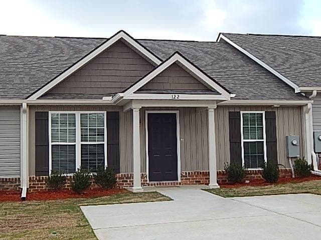 138 Brow Tine Ct