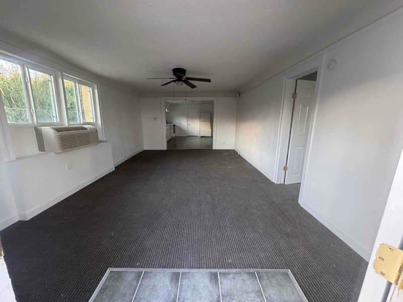 151 N Pendell Rd Apt D