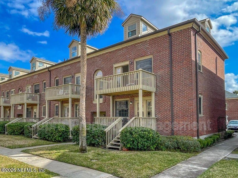 1550 Palm Ave Unit 1550